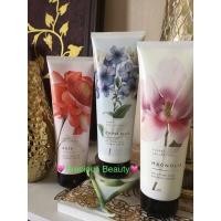 ราคา Marks & Spencer ครีมอาบน้ำ กลิ่นหอมติดทน เพิ่มความชุ่มชื้นขั้นสุด Moisture Rich Shower Cream (8936819877)