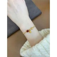 ราคา สร้อยข้อมือมรกตและทับทิมเพทายน้ำหนักเบา ดีไซน์ดอกไม้ขนาดเล็ก (52452690005)