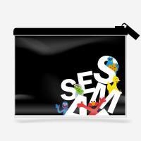 ราคา SST3-กระเป๋าพลาสติกซิปรูด : Sesame Street Big Letters Zipper PVC Bag W25xH18 cm.-BK (22966360378)