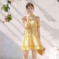 ราคา มินิเดรสเกาะอกผูกต่อแขน มีเชือกโบว์คอ ลายสีเหลืองสุดคิวท์ ใส่พริ้วๆ น่ารักมากๆค่า (1937782528)
