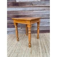 ราคา โต๊ะเคียงไม้สักขากลึง โต๊ะโต๊ะวางของถวายขนาด 45 × 45 × 60ซม งานไม้สักแท้ (24490678349)