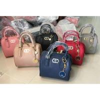 ราคา กระเป๋า LYN สะพายข้าง ทรงหมอน (554420379)