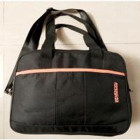 ราคา กระเป๋า american tourister สะพายข้าง สีดำ ซิปส้ม (24012264286)