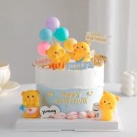 ราคา 6ชิ้น/เซ็ต อิน สไตล์เกาหลีสีเหลืองตุ๊กตาหมีเค้กตกแต่งเครื่องประดับ,เด็กตกแต่งงานเลี้ยงวันเกิด ปลั๊ก (25942433963)