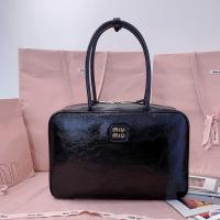 ราคา Miu Miu Oil Wax Leather Bowling กระเป๋าเอกสารแบบพกพา High-End Sense ความจุขนาดใหญ่ One-Shoulder Commuter หญิงกระเป๋า20260103 (48904090268)