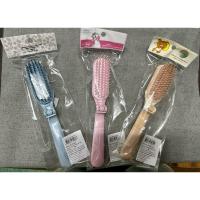 ราคา หวี พับได้ แปรงหวีผม เหมาะสำหรับพกพา พลาสติกแข็งแรง สีสันสวยงาม Moshi Moshi หวีแปรงพับได้ ลายลิขสิทธิ์ ลายน่ารัก หวีผม (29800245474)