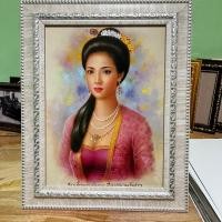 ราคา กรอบรูปภาพ สมเด็จพระสุพรรณกัลยา ขนาด 26x32 ซม. มีขาตั้งโต๊ะและหูห้อยแขวนผนัง เป็นของขวัญ ที่ระลึก เสริมสิริมงคล (29671327792)