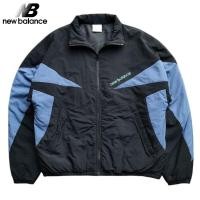 ราคา NEW BALANCE JWJP0025 • เสื้อแจ็คเก็ตบุนวมบล็อกสี (43911353943)
