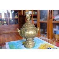 ราคา หม้อน้ำมนต์ เนื้อทองเหลือง สภาพสมบูรณ์ใบใหญ่หนัก1.5โล ราคา2800บาทสูง12นิ้ว ปากกว้าง4.3นิ้ว ของเก่าวินเทจ9 (3396590674)