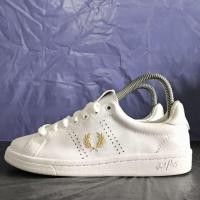 ราคา รองเท้า Fred Perry มือสองของแท้ Size 37/23 cm. (28063410016)