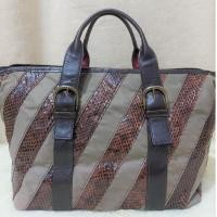 ราคา Authentic Osam Modus Vivendi Handbag แบรนด์แท้ หนังแท้ กระเป๋าทรงถือมือสอง (25673820809)