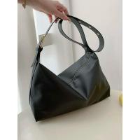 ราคา กระเป๋าสะพายข้าง สีดำ ใบใหญ่ (24914396169)