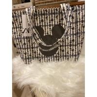 ราคา Zara tote สะพาย งานShop แท้ ลายมิกกี้ (16587246423)