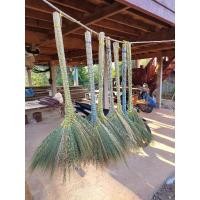 ราคา ไม้กวาดดอกหญ้าอย่างดี ทนทาน ใช้งานได้นาน รับประกันคุณภาพ ด้ามจับแน่นหนา ไม่หลุด (18772089457)