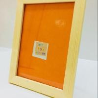 ราคา กรอบรูปไม้กระจก ขนาด 5*7 นิ้ว (1822980342)