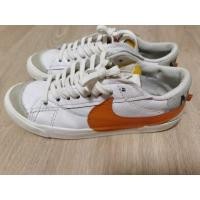 ราคา รองเท้า​ไนกี้สีส้มขาวสภาพสวย (28064480545)