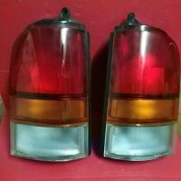 ราคา ไฟท้าย นิสสัน NV แวน (3367894144)