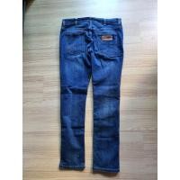 ราคา กางเกงยีนส์ ยี่ห้อ Wrangler รุ่น Jett แท้!! [มือ2ใส่เอง] เอว30*31 สภาพใหม่ ดูก่อนสั่งซื้อ (8597736569)