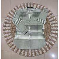 ราคา เสื้อฮารา. เสื้อคลุม Hara Motif (45850158116)