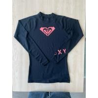 ราคา ‍♂️เสื้อแขนยาวดำน้ำ แบรนด์ Roxy size s (24127900280)