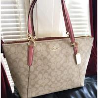 ราคา Coach F58318 Ava Signature Tote in Light Khaki/Vintage Pink​ (1202862365)