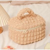 ราคา กระเป๋าเครื่องสำอาง กระเป๋าผ้าก้อนเมฆ มีซับใน ซิปปิดบน ใหญ่จุของได้เยอะ **สินค้าพร้อมส่งจากไทย** (23838410297)