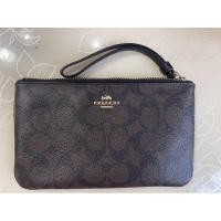 ราคา Coach คล้องมือ 1 ซิป ไซส์ L มือสองสภาพสวยสีกาแฟ แท้ (4183023767)