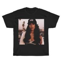 ราคา ชุดเสื้อกราฟิก Aaliyah วินเทจสำหรับทุกเพศ, เสื้อออกแบบแร็พแบบ Bootleg, เสื้อผ้ายุค 90, ของขวัญแร็พสำหรับเขาและเธอ เสื้อค (41476897846)