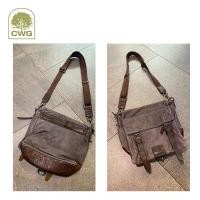 ราคา กระเป๋าสะพายข้างผู้ชายแบรนด์ Dolce & Gabbana Leather Men's มือสองแท้ 100% (18807766846)