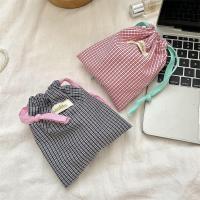 ราคา พร้อมส่ง A055 กระเป๋าหูรูดลายตาข่าย ถุงหูรูด กระเป๋าเครื่องสำอาง กระเป๋าลิปสติกเบ็ดเตล็ด กระเป๋าใส่เหรียญ (27676922172)