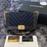 ราคา Chanel Boy Limited holo23 (7243463070)