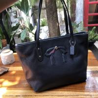 ราคา coach tote mini แท้ มือสองสภาพดี (8855815347)