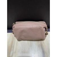 ราคา กระเป๋าเครื่องสำอาง Miu Miu มือ2 ของแท้ % เป็นหนังแท้ค่ะ (26832643600)