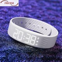 ราคา สายรัดข้อมือปลุกแบบสั่น สร้อยข้อมืออัจฉริยะกันน้ําพร้อมเครื่องนับก้าวก้าว [Fricese.th] (40077888135)