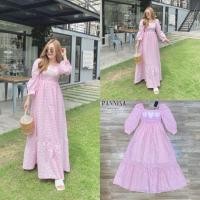 ราคา งานป้าย Pannisa เดรสยาว ลายตารางสีชมพู อกลายหัวใจ ❤ Pannisa L (9879639850)