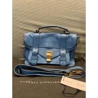 ราคา คุ้มมากก!!!ขายเทวันนี้วันเดียว!!กระเป๋า Proenza PS1 tiny สีฟ้า สภาพโดยรวมยังสวยค่ะ (19451457338)