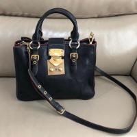 ราคา Miu Miu Crossbody หนังสวย (4533021557)