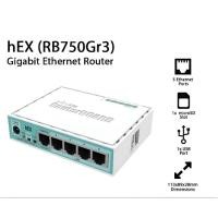 ราคา MikroTik RB750Gr3-hEX สินค้ามือ2 (25656475386)