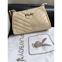 ราคา ((มือสอง)) ส่งต่อกระเป๋าสะพายข้าง playboy สีครีม ใช้งานไป 1 ครั้งถ้วน สภาพนอนตู้ (43209422048)