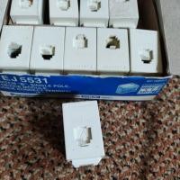 ราคา โมดูลซ็อกเก็ตโทรศัพท์ Panasonic WEJ2164 มือสอง (56605250698)