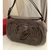 ราคา กระเป๋าถือ ยี่ห้อ valentino หนังแกะแท้ (19715830328)