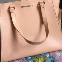 ราคา กระเป๋าสะพาย charles & Keith ของแท้ 100% จากช็อปสิงคโปร์ (33716190)