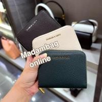 ราคา CHARLES & KEITH BASIC SQUARE WALLET กระเป๋าสตางค์ใบสั้น ซิปรอบ (1980171565)