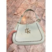 ราคา กระเป๋า Lyn มือสองของแท้ (40708867391)