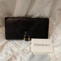 ราคา แท้100% กระเป๋าสตางค์ Yves Saint Laurent (YSL) มือสอง Authentic YSL SECONDHAND WALLET (7338329429)