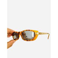 ราคา แว่นกันแดด งานตู้ญี่ปุ่น - มือ2 สภาพดี - วัสดุดี แข็งแรง - เลนส์ UV สบายตา ราคา 300บาท (22846755755)