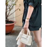 ราคา Auth - กระเป๋าถือ Primark กระเป๋าสะพายข้าง (27738754954)