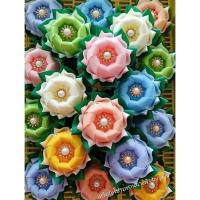 ราคา เหรียญโปรยทาน ️ดอกบัวหลวงราชินี️ (ตัวเปล่า)✨(แพ็คละ10ชิ้น) (23300453932)