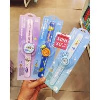 ราคา MINISO มินิโซ มินิโซ มินิโซ มินิโซ มินิโซ DISNEY PIXEL Collection นาฬิกาอะนาล็อกสําหรับเด็ก (22.6x4x2.1ซม.) Buzz, Alien, Sullivan (42962520320)
