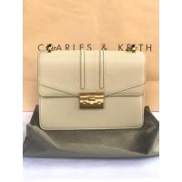 ราคา charles&keithแท้shopสภาพดีมากๆ (5091758910)